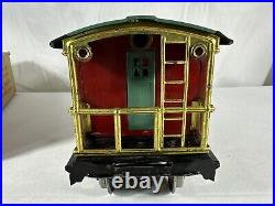 Nice Lionel Original Prewar BOXED #217 Caboose in Red/Peacock