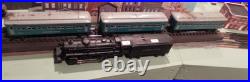 O GAUGE TRAIN SET 3 Pre War Tin Plate PASSENGER CARS WITH ENGINE/TENDER Lionel