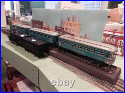 O GAUGE TRAIN SET 3 Pre War Tin Plate PASSENGER CARS WITH ENGINE/TENDER Lionel