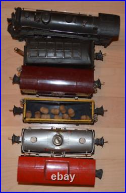 O Gauge Lionel Prewar Locomotive 225E, Tender & Cars