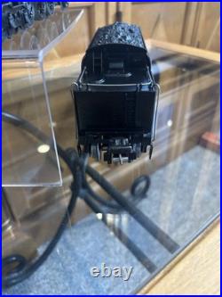 Original Lionel Prewar 226e Steam Locomotive & 2226w Whistling Tender