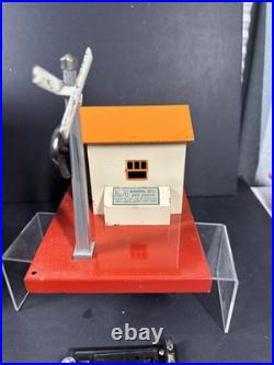 Original Lionel Prewar #76 Warning Bell & Shack Crossing Signal In Box