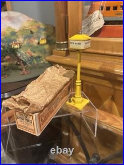 Outstanding ExampleLionel Prewar 57 Lamp Post WithPaper & Correct Brick Box C9