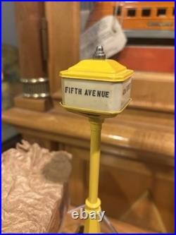 Outstanding ExampleLionel Prewar 57 Lamp Post WithPaper & Correct Brick Box C9