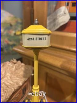 Outstanding ExampleLionel Prewar 57 Lamp Post WithPaper & Correct Brick Box C9