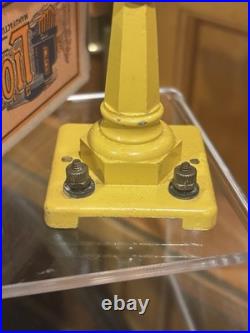 Outstanding ExampleLionel Prewar 57 Lamp Post WithPaper & Correct Brick Box C9