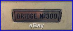 Pre-War 1901-1942 LIONEL HELLGATE BRIDGE (#300)