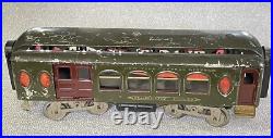 Pre-war Lionel Train Standard Gauge Parlor/Baggage Car 19 NY Central Lines Pre-war Lionel Train Standard Gauge Parlor/Baggage Car 19 NY Central Lines