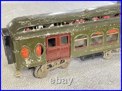 Pre-war Lionel Train Standard Gauge Parlor/Baggage Car 19 NY Central Lines Pre-war Lionel Train Standard Gauge Parlor/Baggage Car 19 NY Central Lines