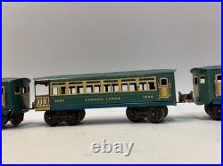 Prewar Lionel 1689E Steam Passenger Train Set with Sound Tender & Passenger Cars