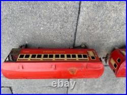 Prewar Lionel 1690 1691 O Gauge Passenger Cars Red Set of 3 Vintage Tin