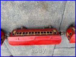 Prewar Lionel 1690 1691 O Gauge Passenger Cars Red Set of 3 Vintage Tin