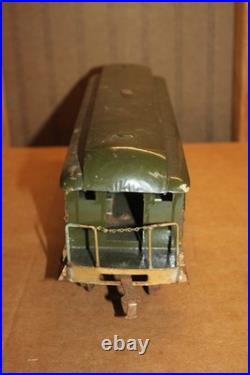 Prewar Lionel #29 New York Central Lines Coach Standard Gauge Olive Green Prewar Lionel #29 New York Central Lines Coach Standard Gauge Olive Green