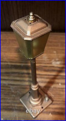 Prewar Lionel O Or Standard Gauge #56 Copper Lamp. M7