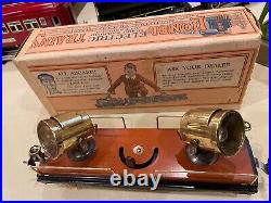 Prewar Lionel Terracotta & Brass #820 Searchlight Car With Original Box