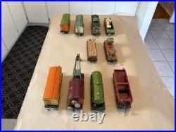 Prewar Lionel o gauge Freight Cars