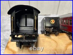 Prewar lionel 261 locomotive 262 tender with 4-610 cars