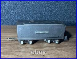 RARE Pre-War 1938 Lionel Train Set 1666e Die Cast WithWhistling Tender (5) Car