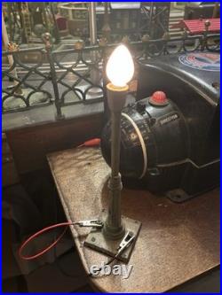 Rare 97 Yrs OldIves Lionel Prewar 1928 1882/308 Mottled Lamp Post (Working)