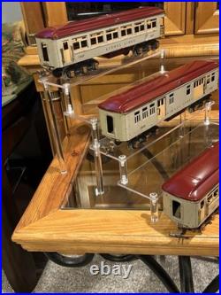Rare & DesirableLionel Prewar 1933-37 VERMILLION 1685/1686/1687 Passengers