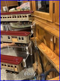 Rare & DesirableLionel Prewar 1933-37 VERMILLION 1685/1686/1687 Passengers