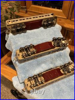 Rare & DesirableLionel Prewar 1933-37 VERMILLION 1685/1686/1687 Passengers