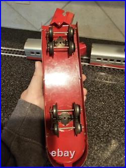 Rare Lionel Prewar Red & Silver Junior Streamliner Passenger Set Good Condition Rare Lionel Prewar Red & Silver Junior Streamliner Passenger Set Good Condition