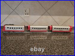Rare Lionel Prewar Red & Silver Junior Streamliner Passenger Set Good Condition Rare Lionel Prewar Red & Silver Junior Streamliner Passenger Set Good Condition