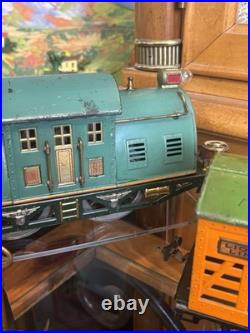 SCARCELionel Prewar DEPARTMENT STORE SPECIAL 354E Freight Set (Kaufmann's!)
