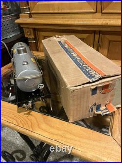 Scarce Lionel Prewar 215 Silver Sunoco Tanker With Original Box