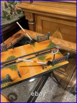 Super High Grade Marklin Lionel Ives Prewar Crossing German Halt Adjustable