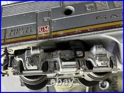 VINTAGE LIONEL 6-38312 #2343 SANTA FE DIESEL LOCOMOTIVE SET Post War