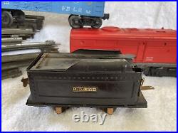 VTG Lionel Trains post and pre war pieces- 10 pieces of metal track