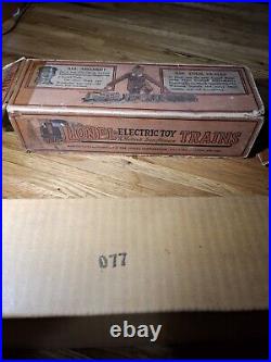 Very rare Vintage Pre war Lionel Train 077 Crossing gate empty box