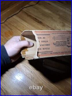 Very rare Vintage Pre war Lionel Train 077 Crossing gate empty box