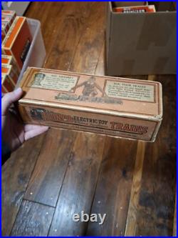 Very rare Vintage Pre war Lionel Train 077 Crossing gate empty box