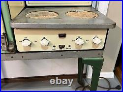 Vintage 1930s Lionel Electric Stove Range Oven Child's Toy #455 Prewar Antique
