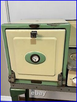 Vintage 1930s Lionel Electric Stove Range Oven Child's Toy #455 Prewar Antique