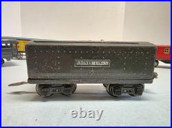 Vintage Lionel 1668E Streamline Torpedo Pre-War Era Train Set withTrack/Extras