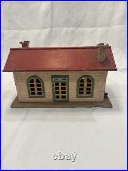 Vintage Lionel Lot #165 Crane #137 Station #91 + Signal As Is Untested PREWAR