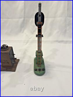 Vintage Lionel Lot #165 Crane #137 Station #91 + Signal As Is Untested PREWAR