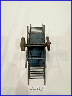 Vintage Lionel Lot #165 Crane #137 Station #91 + Signal As Is Untested PREWAR