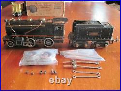 Vintage Lionel Pre-War 258, 655, 2-607 & 608 Pass. Car Set to Collect or Restore