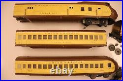 Vintage Lionel Pre-War Union Pacific Streamlined Train Set 752E 753 754 O Gauge