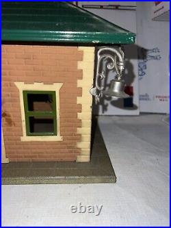 Vintage Lionel Prewar 124 Lighted City Station Waiting Room Train