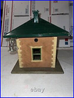 Vintage Lionel Prewar 124 Lighted City Station Waiting Room Train