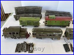 Vintage Pre-War LIONEL TRAIN SET NY Central Lines 33 Engine +Lionel 517 Caboose+ Vintage Pre-War LIONEL TRAIN SET NY Central Lines 33 Engine +Lionel 517 Caboose+