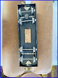 Vintage Pre-War LIONEL TRAIN SET NY Central Lines 33 Engine +Lionel 517 Caboose+ Vintage Pre-War LIONEL TRAIN SET NY Central Lines 33 Engine +Lionel 517 Caboose+